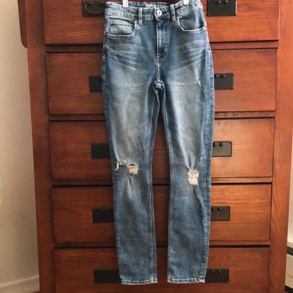 Girls Size 13/14 Light Distressed Holes Denim Jeans, H&M - Picture 3 of 14